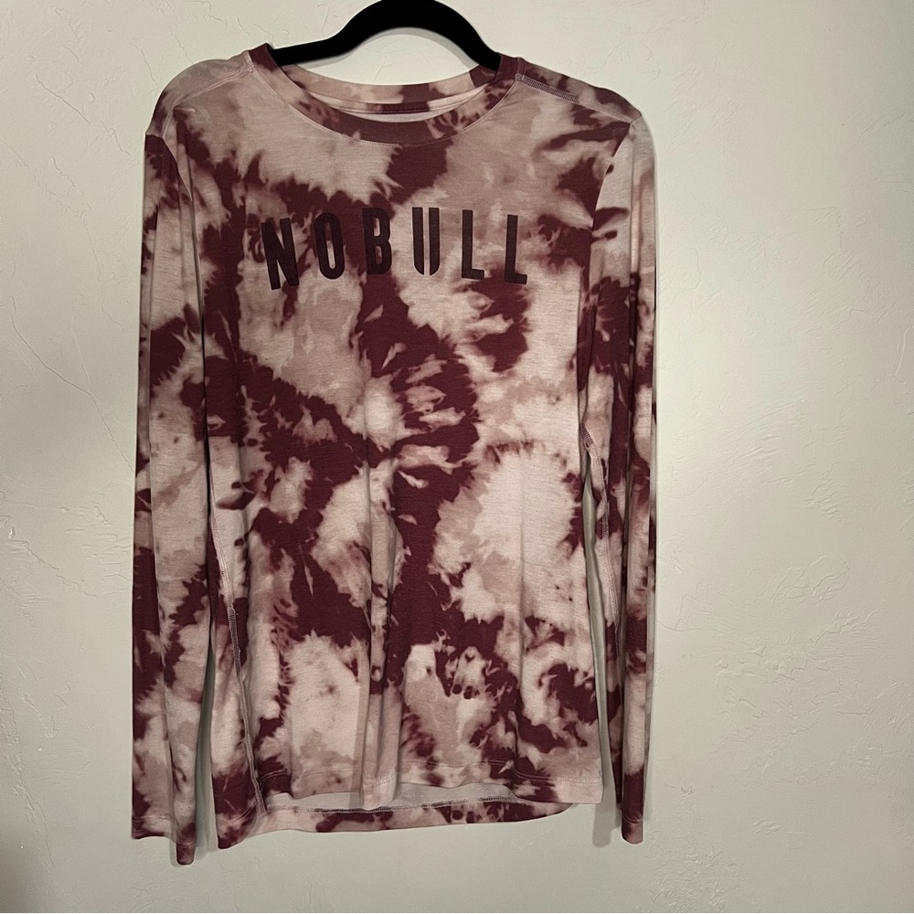 NOBULL‎ Women's Long Sleeve Burgundy Tie-Dye Top - Picture 2 of 8